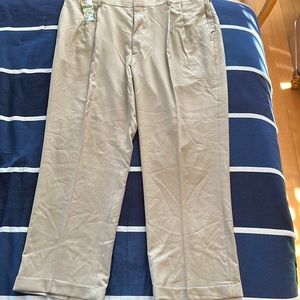 Mens Haggar Brand New Tan Stretch Slacks Classic Fit Pleat 44W x 30L